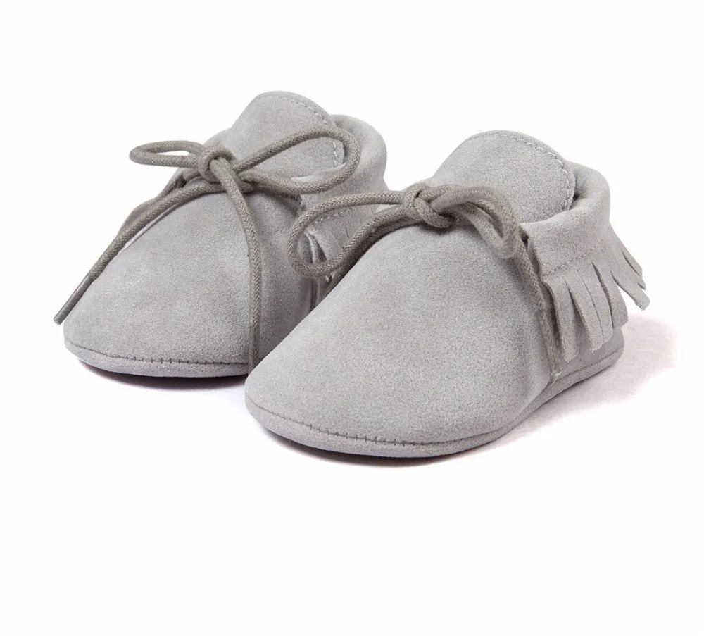 Newborn Moccasins Baby Shoes Made of Suede Leather and Nonslip