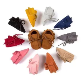 Newborn Moccasins Baby Shoes Made of Suede Leather and Nonslip