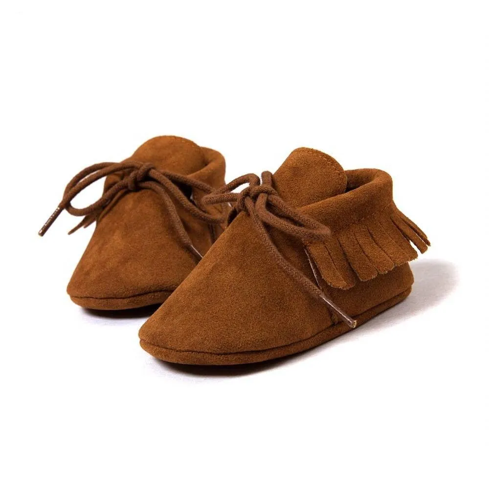 Newborn Moccasins Baby Shoes Made of Suede Leather and Nonslip