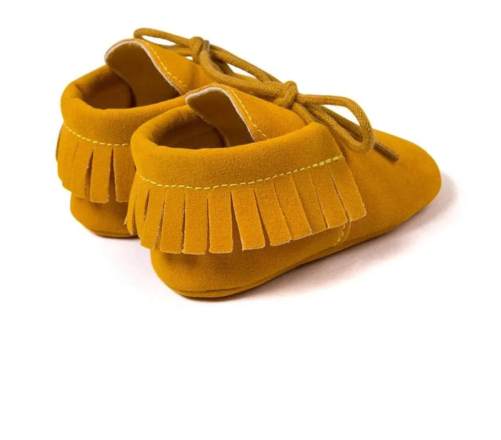 Newborn Moccasins Baby Shoes Made of Suede Leather and Nonslip