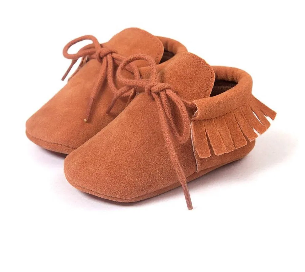 Newborn Moccasins Baby Shoes Made of Suede Leather and Nonslip