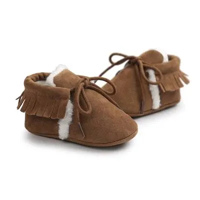 Newborn Moccasins Baby Shoes Made of Suede Leather and Nonslip