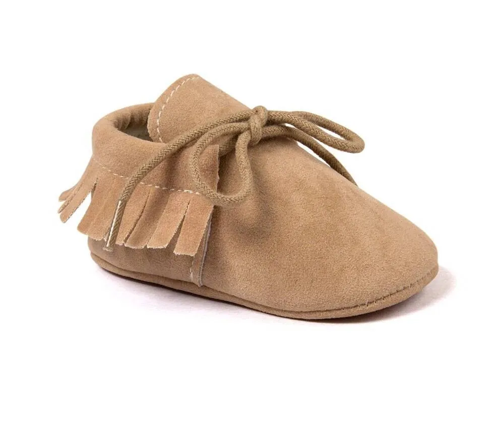 Newborn Moccasins Baby Shoes Made of Suede Leather and Nonslip