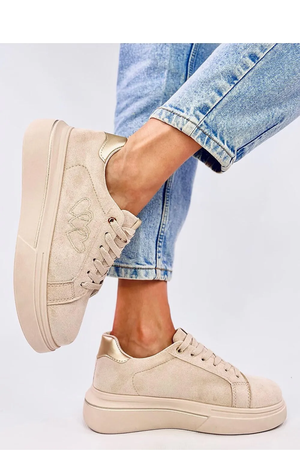 TEEK - Beige Triple Heart Sneakers